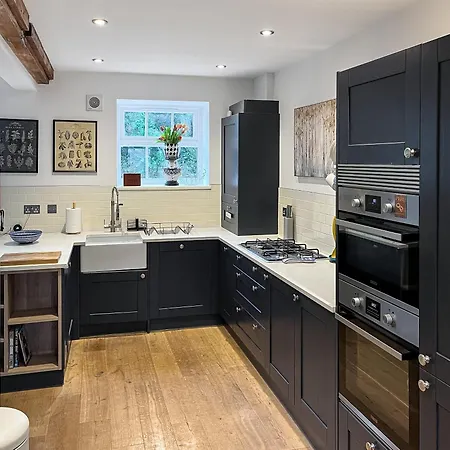 Yard Barn Apartamento *